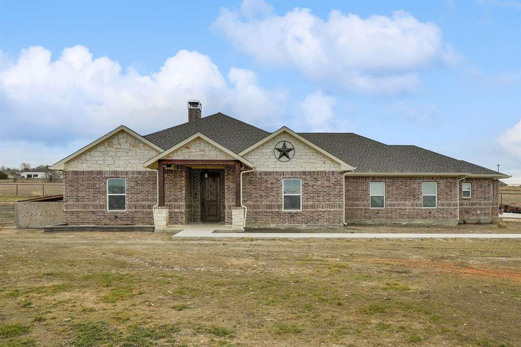 1044 Justin Drive - Photo 1