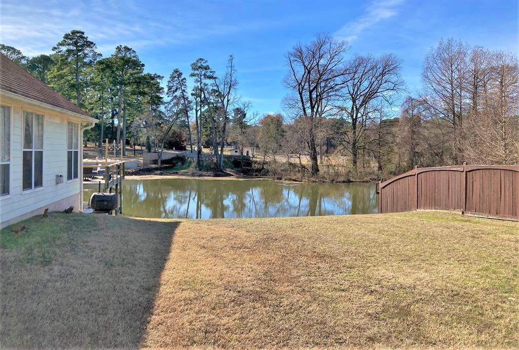 5860 Lakeshore Drive - Photo 1