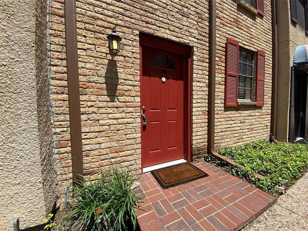 4418 Bowser Avenue - Photo 1