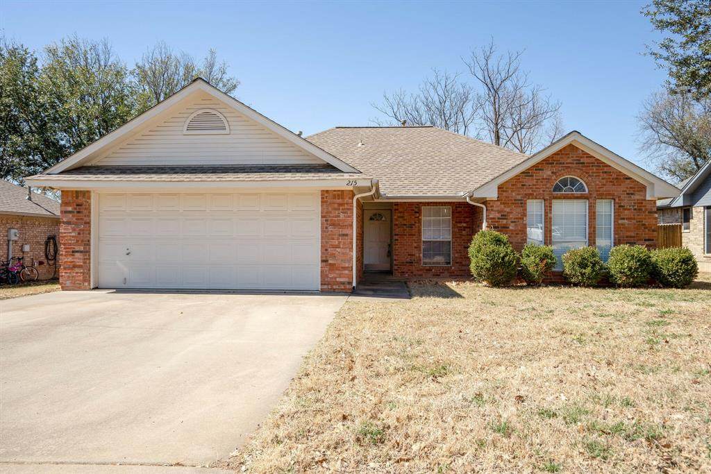 215 Linda Street - Photo 1