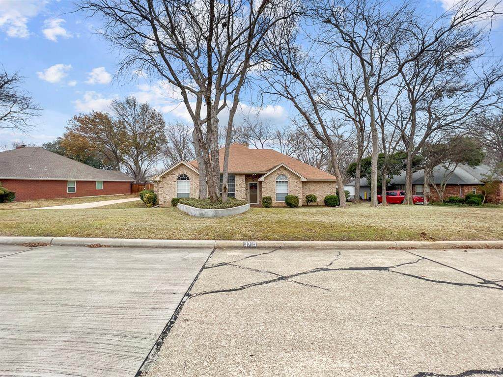 3715 Dahlia Drive - Photo 1