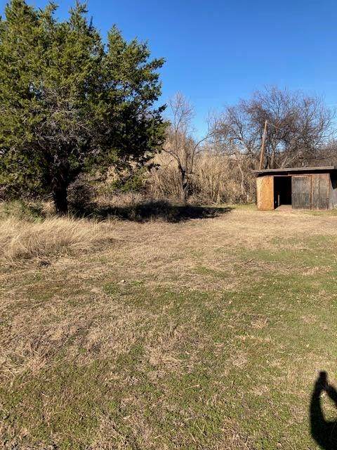 3913 Valley Ridge - Photo 1