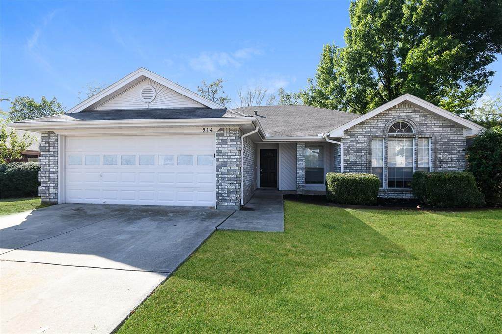914 Pierce Arrow Drive - Photo 1