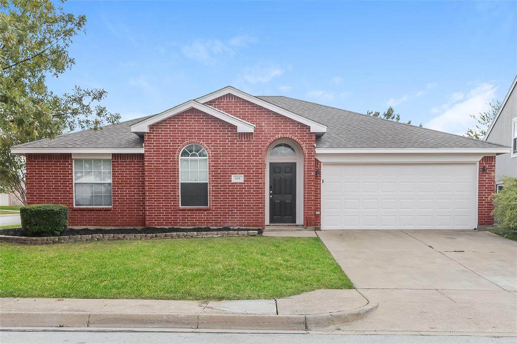 601 Creekview Drive - Photo 1