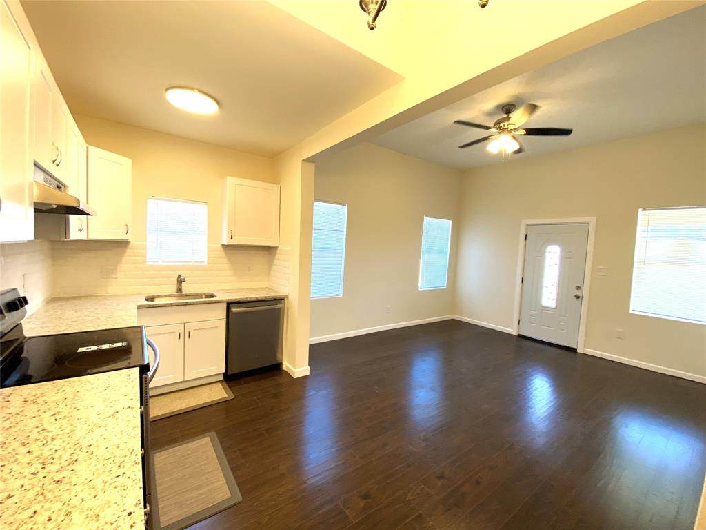 3112 Stonewall Street - Photo 1