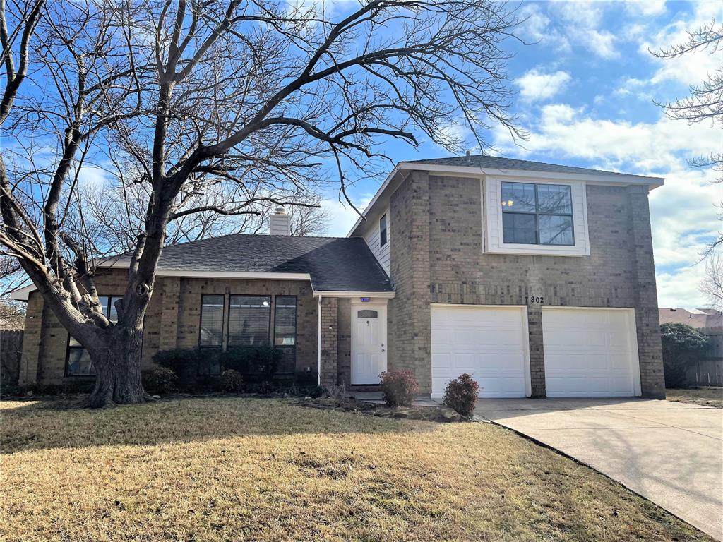 7802 Estates Way - Photo 1
