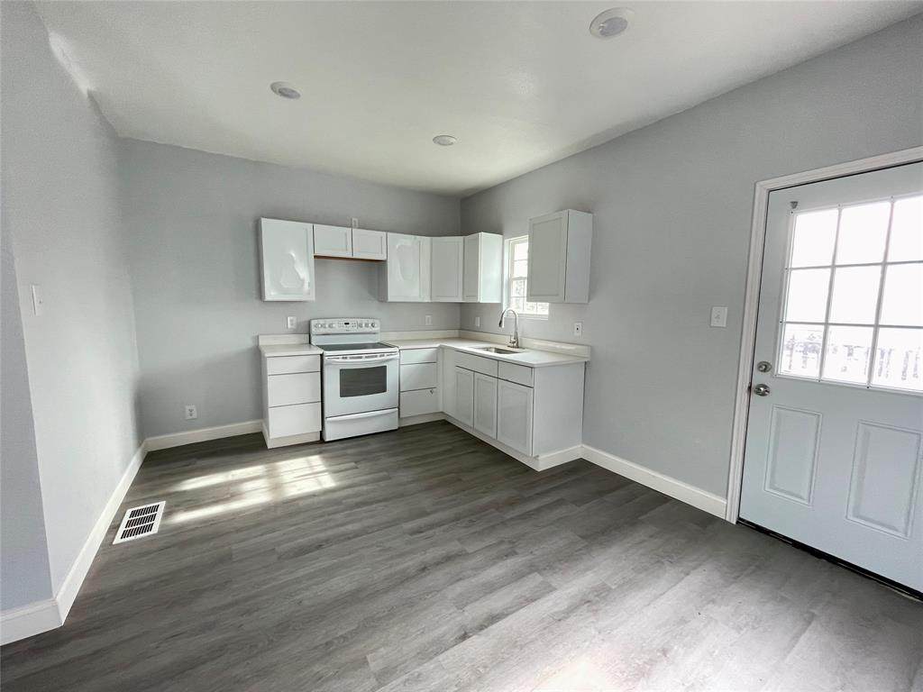 110 Murray Street - Photo 1
