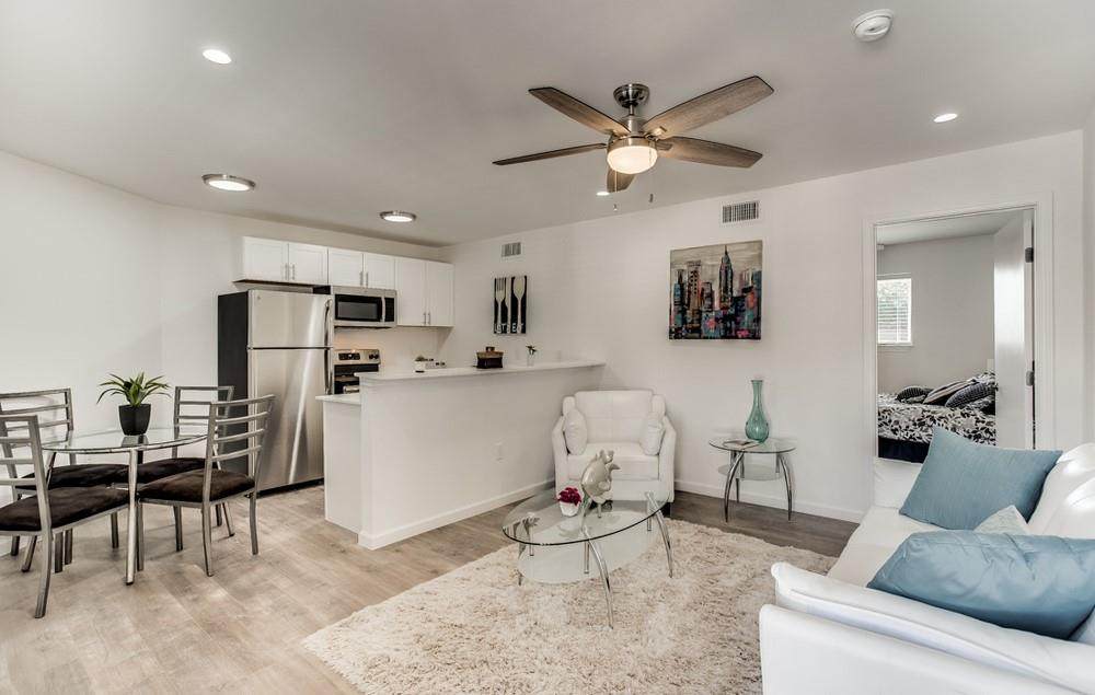 4919 San Jacinto - Photo 1