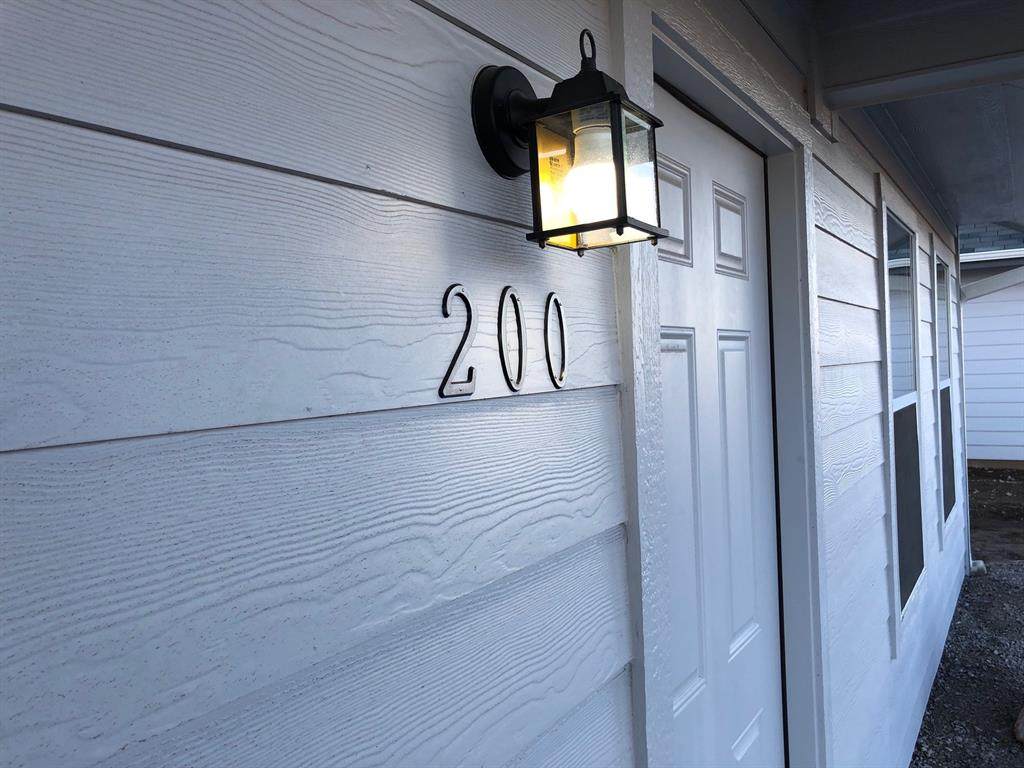 114 Nail Court - Photo 1