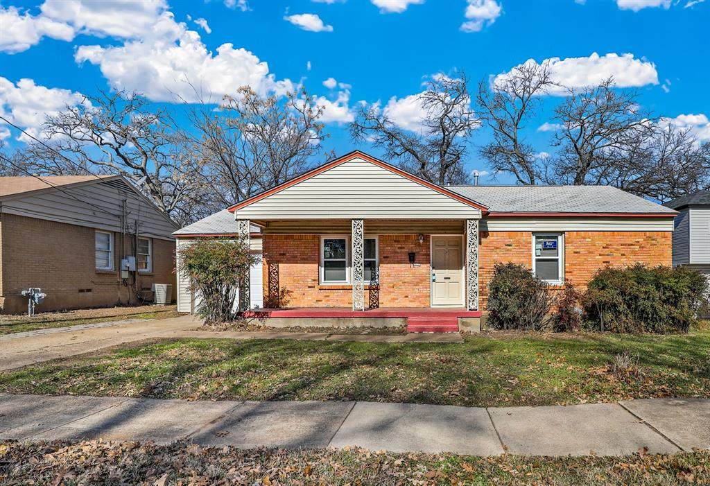 121 14th Street - Photo 1