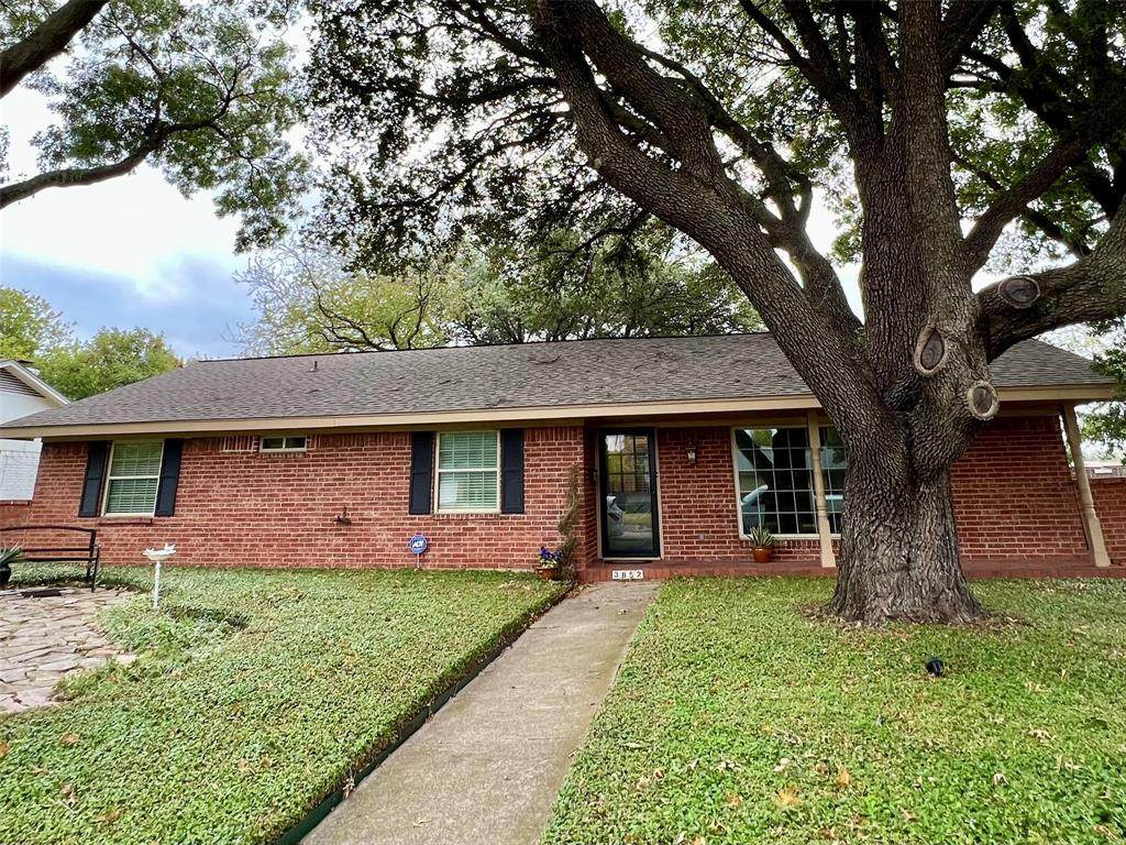 3852 Ridgeoak Way - Photo 1