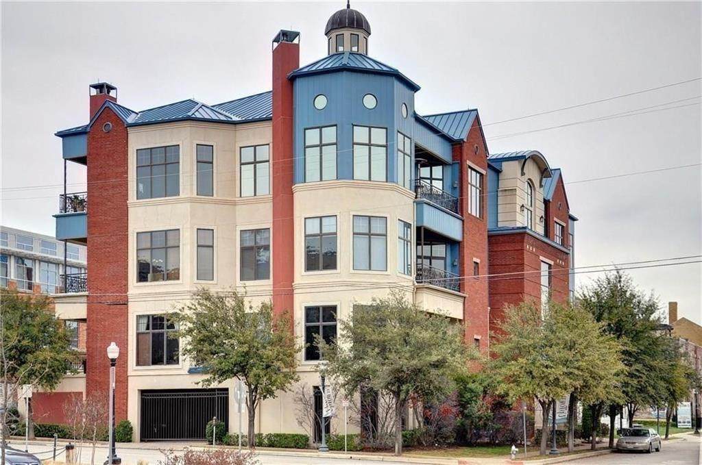 601 1st Street - Photo 1