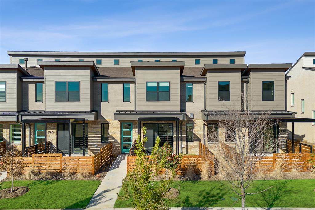 780 Bandera Court - Photo 1