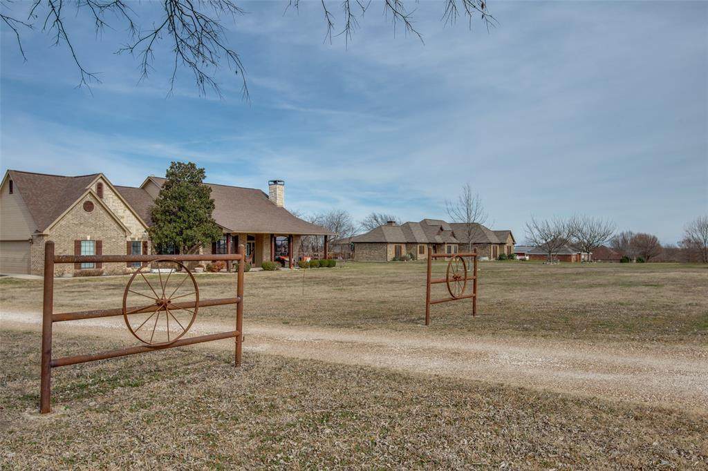 6260 Crow Wright Road - Photo 1