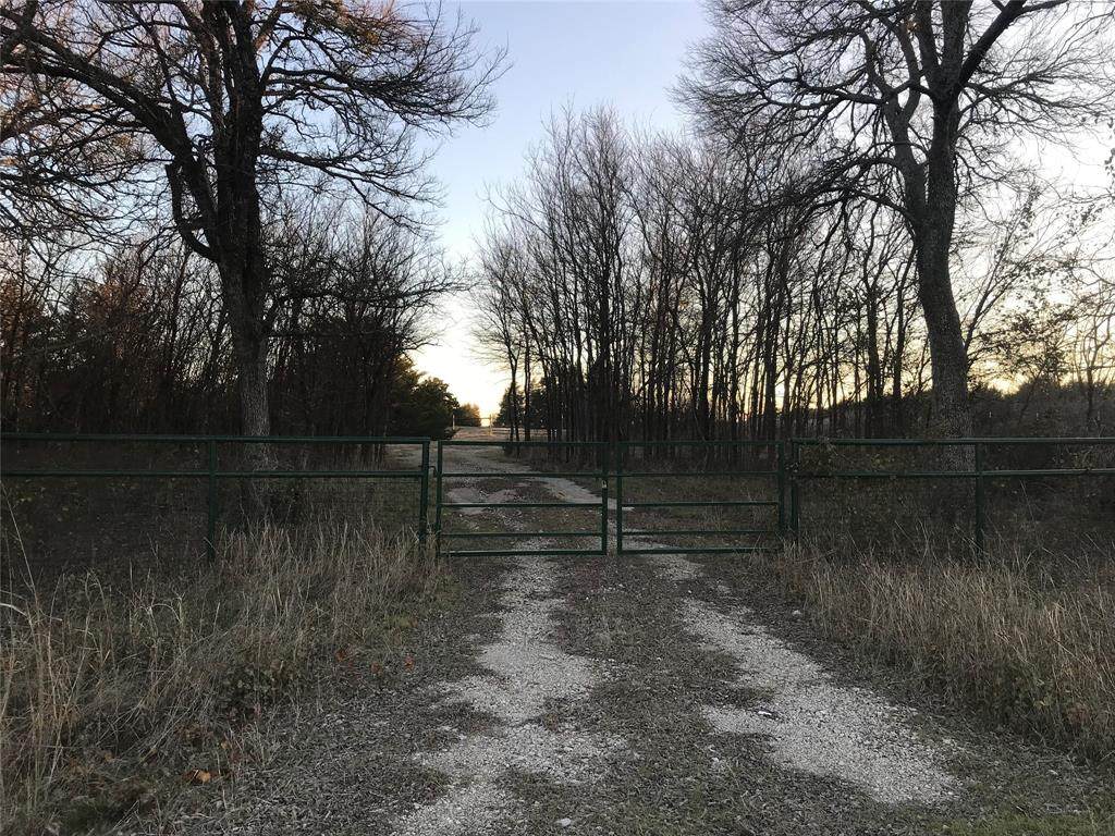 4659 County Road 1089 - Photo 1