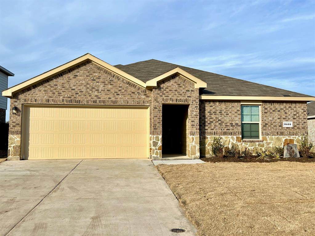 3433 Sweetwater Way - Photo 1