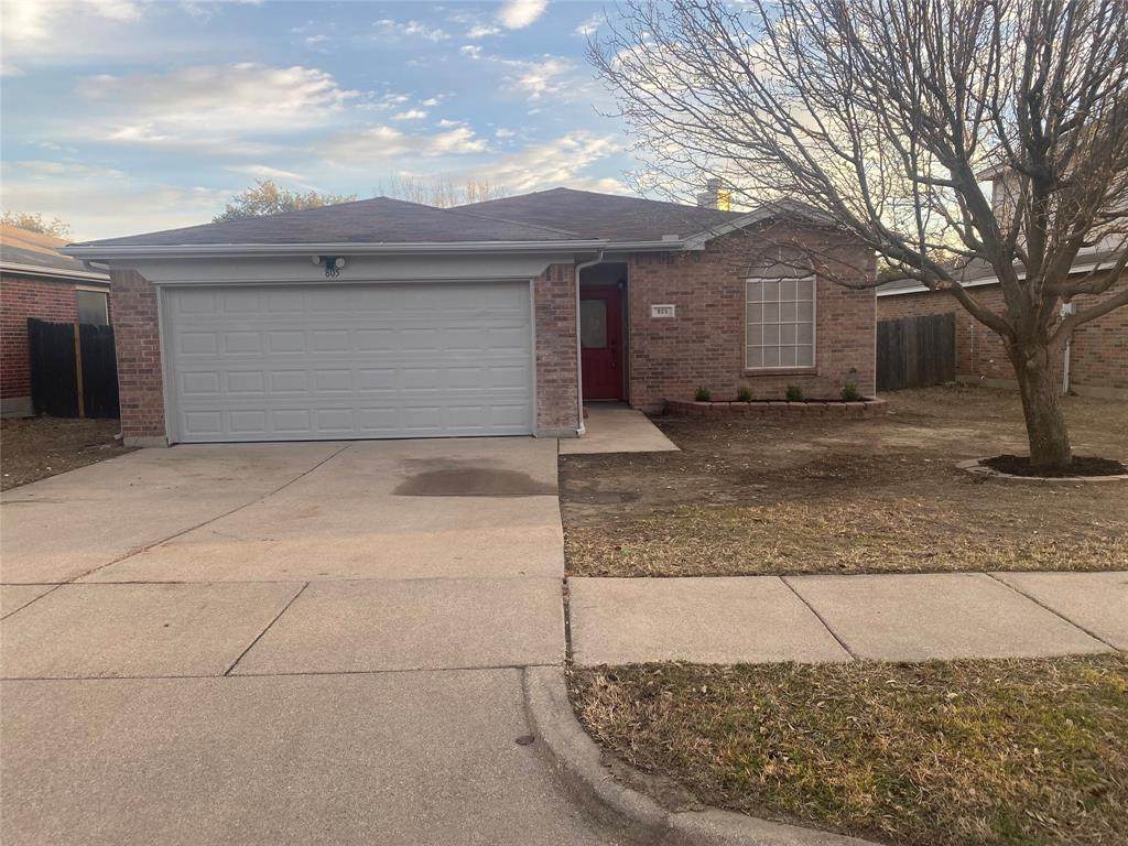 805 Meadowlark Drive - Photo 1