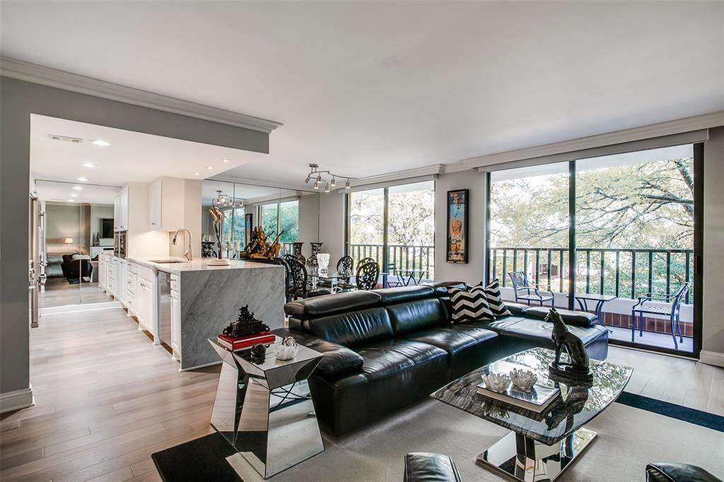 3621 Turtle Creek Boulevard - Photo 1