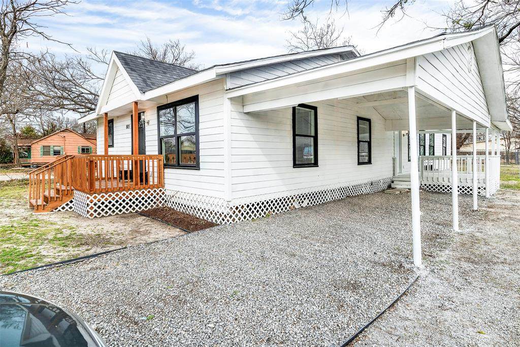 805 4th Street - Photo 1