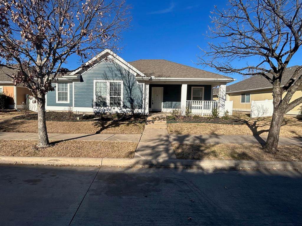 1413 Augusta Drive - Photo 1