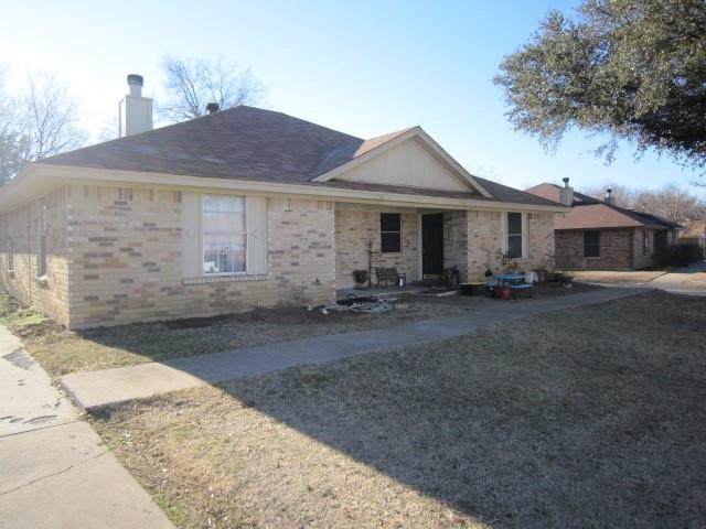 7736 Sable Lane - Photo 1