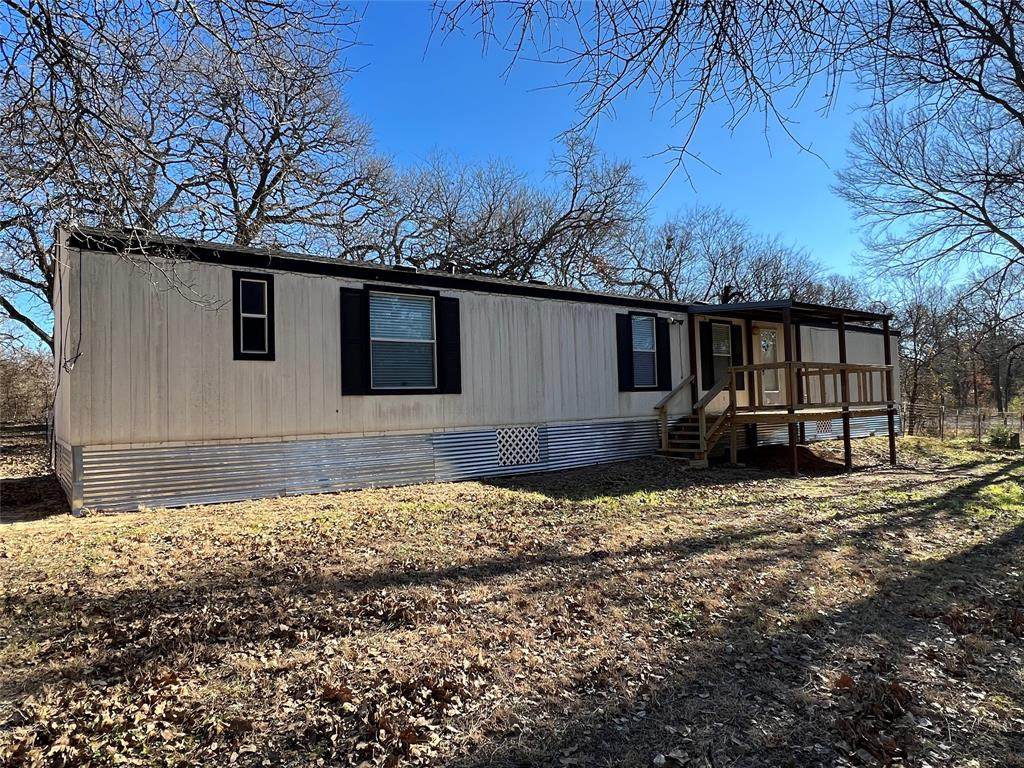 3 Pin Oak Street - Photo 1