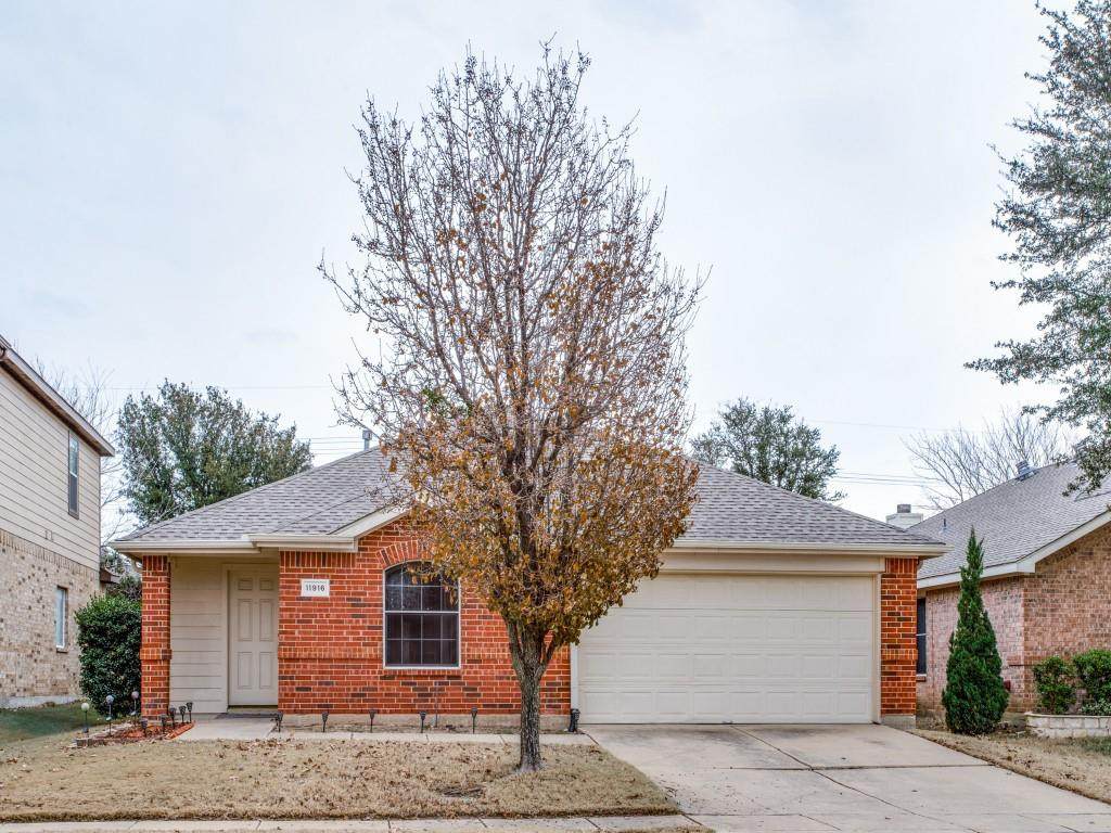 11916 Hickory Circle - Photo 1