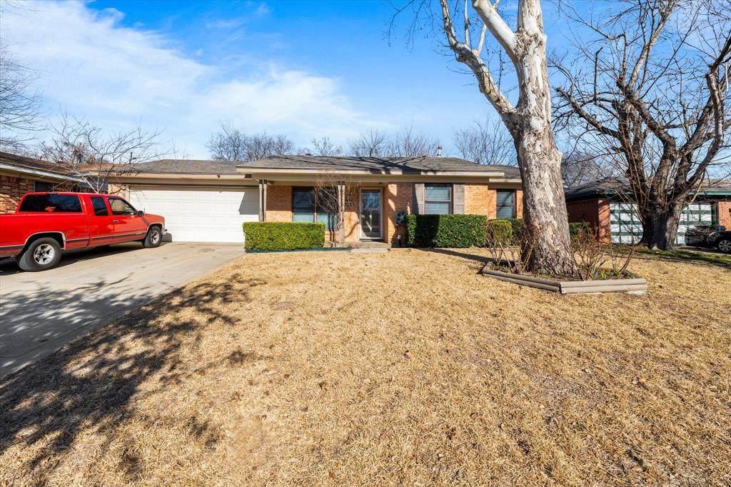 4732 Sarazen Drive - Photo 1
