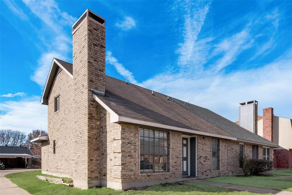 2403 Meadow Lane - Photo 1
