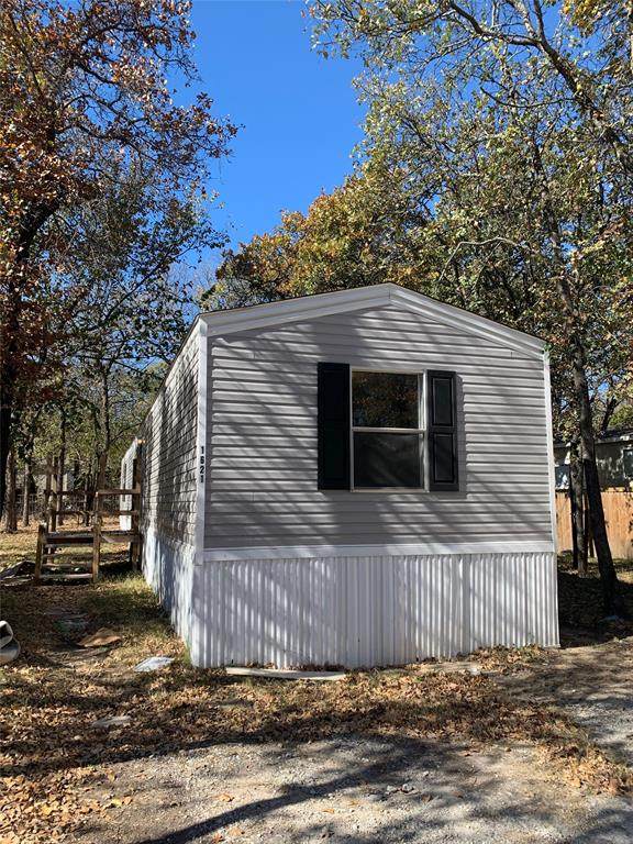 1621 Coral Road - Photo 1