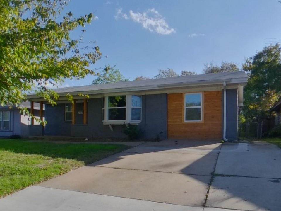 2105 El Paso Street - Photo 1