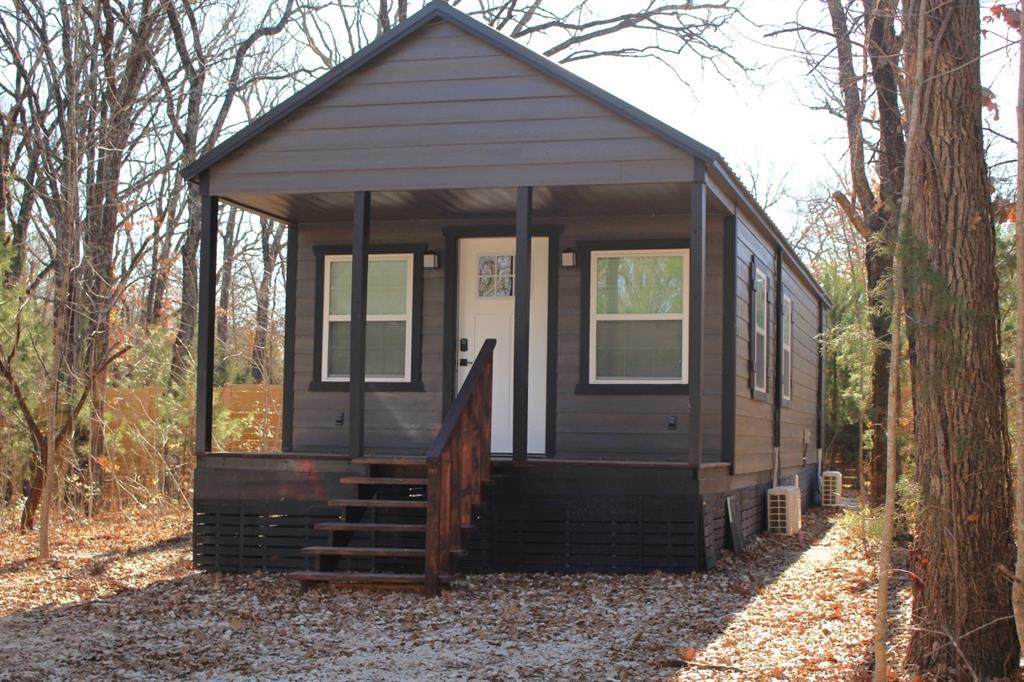120 Allen Street - Photo 1