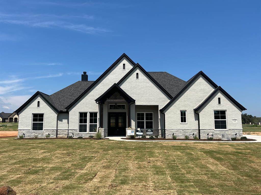 529 Ford Flats - Photo 1