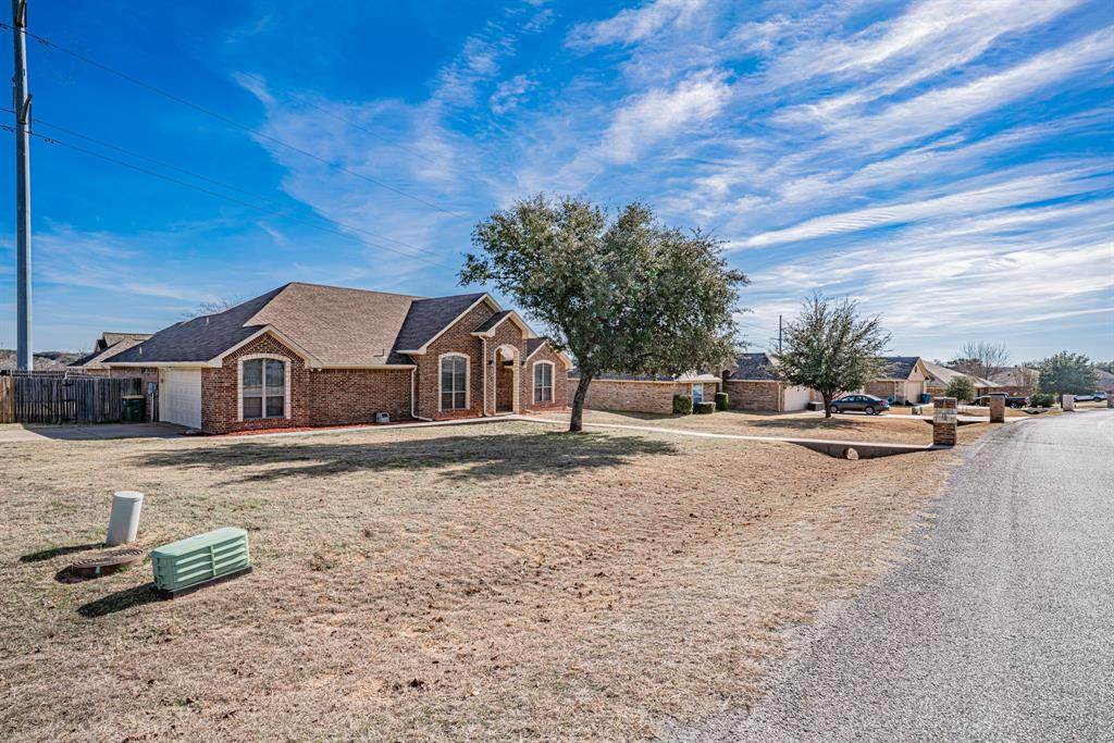 2943 Meandering Way - Photo 1