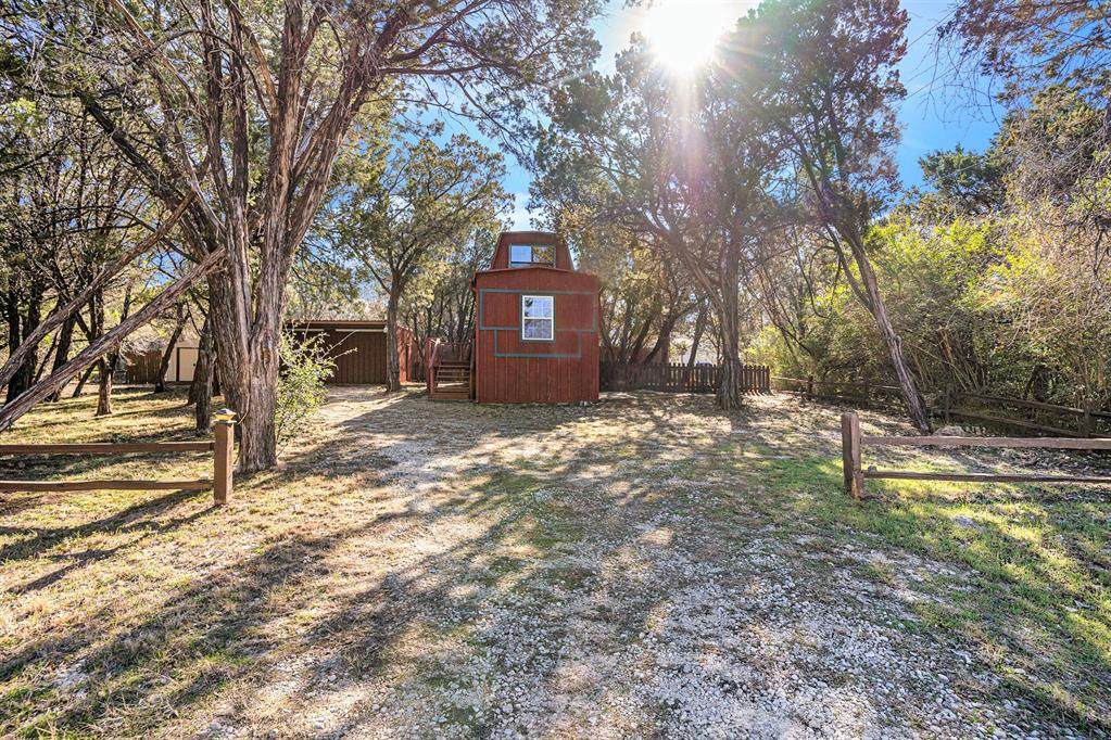 2615 Walnut Street - Photo 1