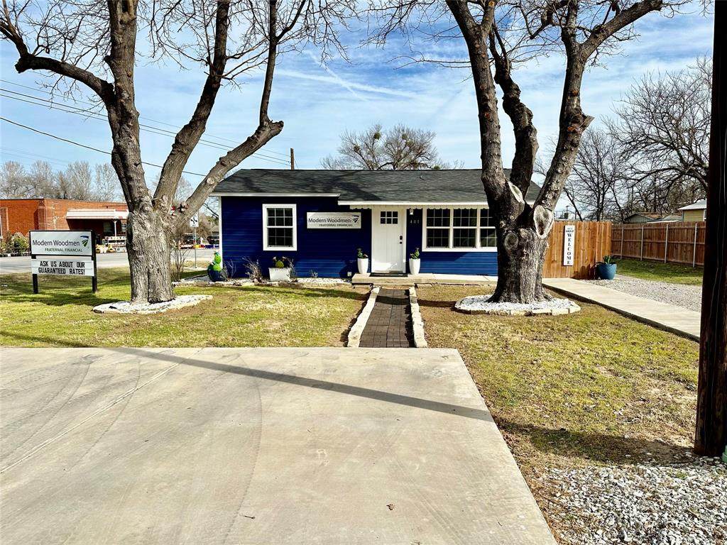 401 Birch Street - Photo 1