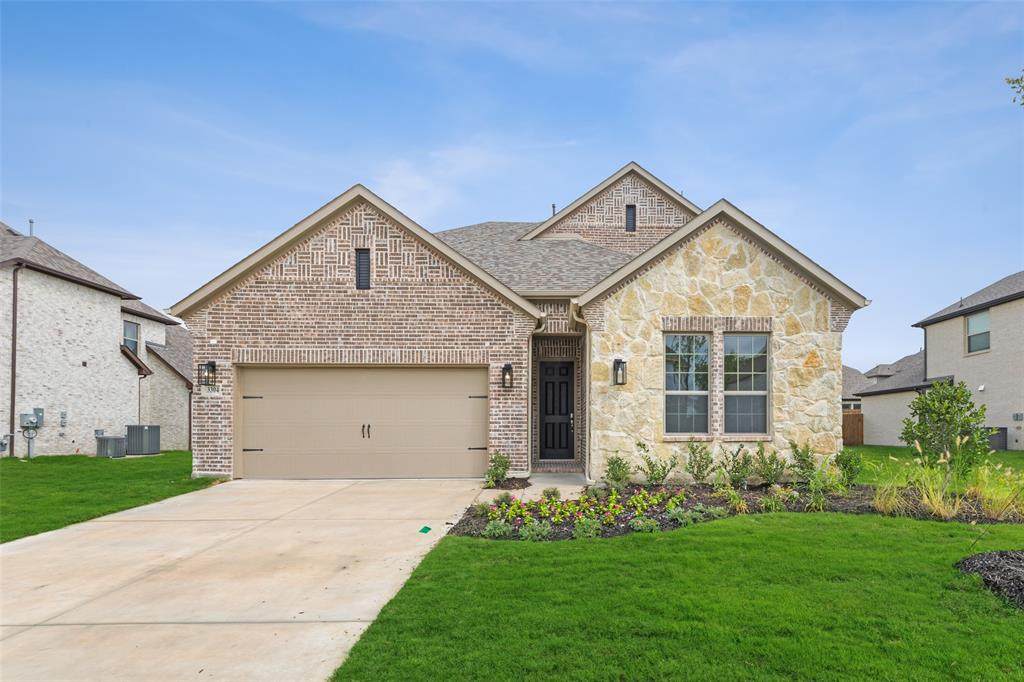 3110 Concord Drive - Photo 1