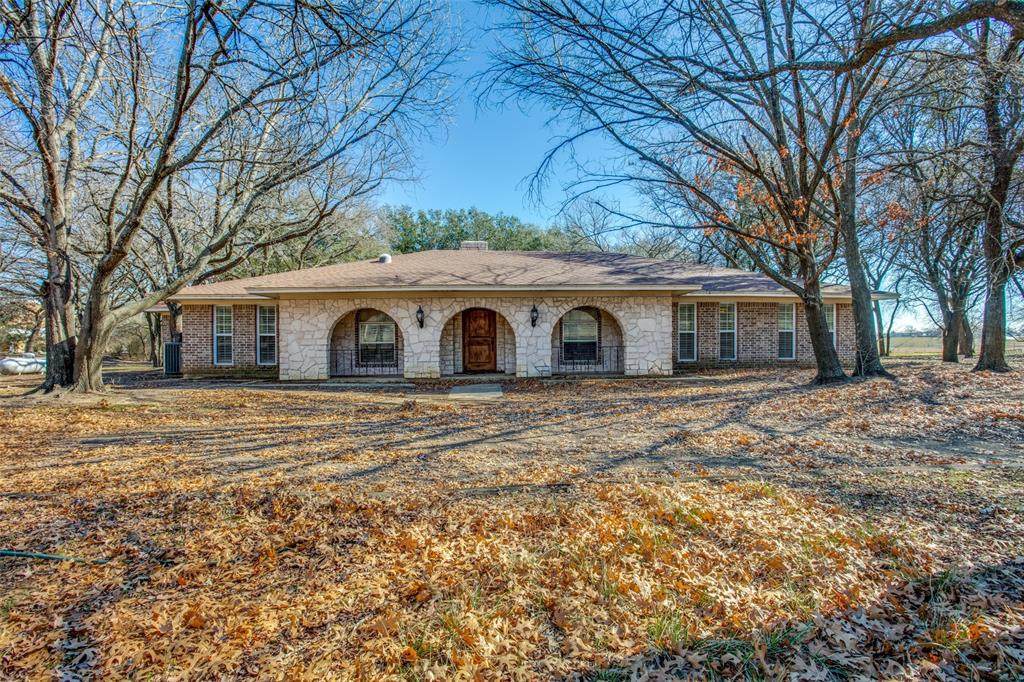 9470 Hwy 377 - Photo 1