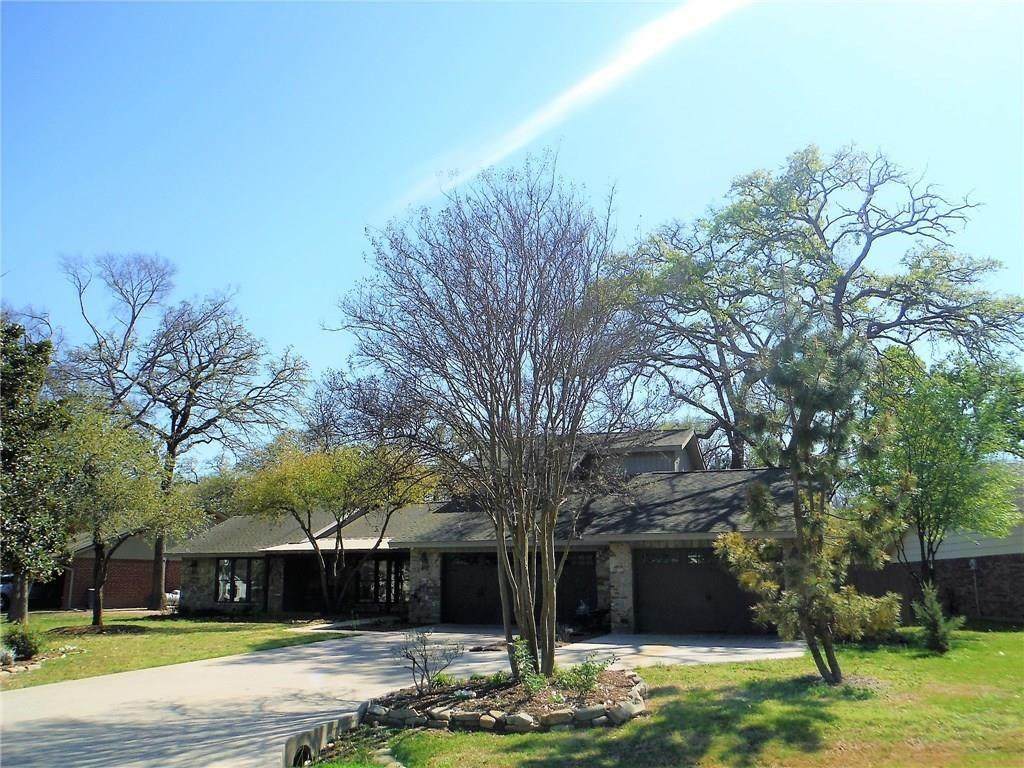 1000 Kiowa Drive - Photo 1