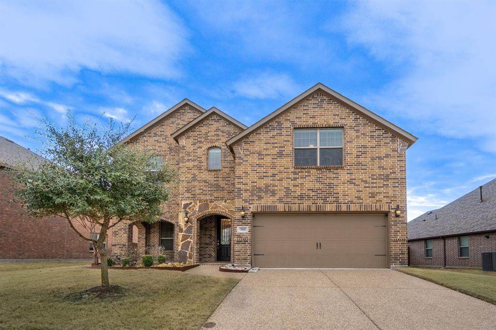 560 La Grange Drive - Photo 1