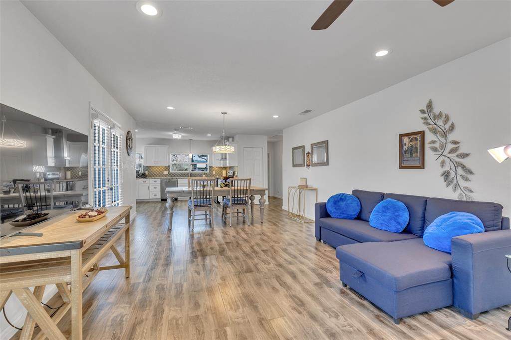 1008 White Avenue - Photo 1
