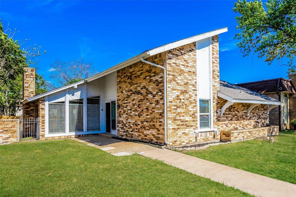 2307 Sheraton Drive - Photo 1