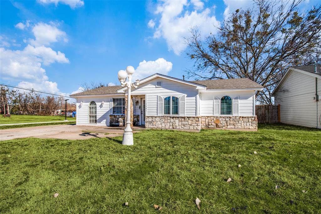 1301 Medora Street - Photo 1