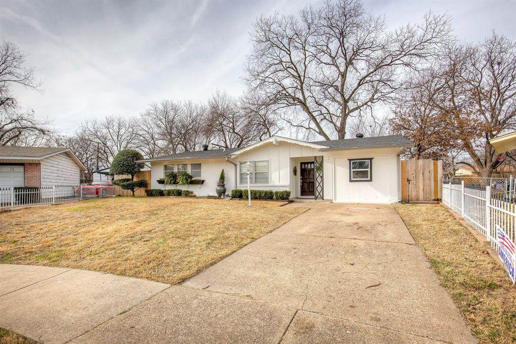 3613 Aloha Circle - Photo 1