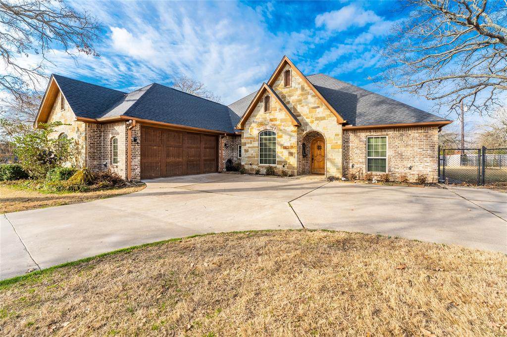 136 Spanish Trail - Photo 1