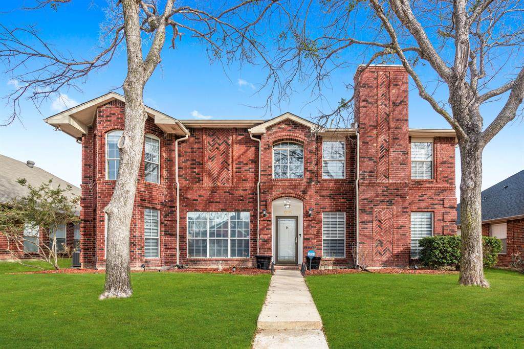 925 Fenimore Drive - Photo 1