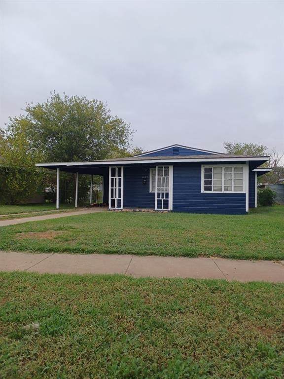 1225 Graham Street - Photo 1