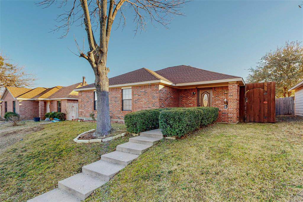 5122 Wesley Chapel Lane - Photo 1