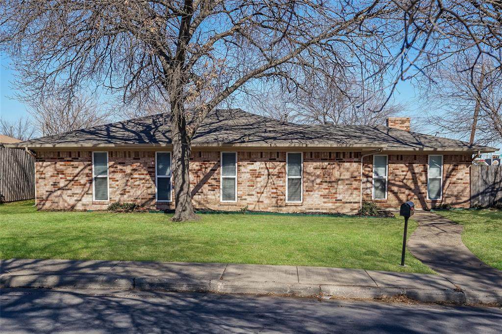 827 San Juan Drive - Photo 1