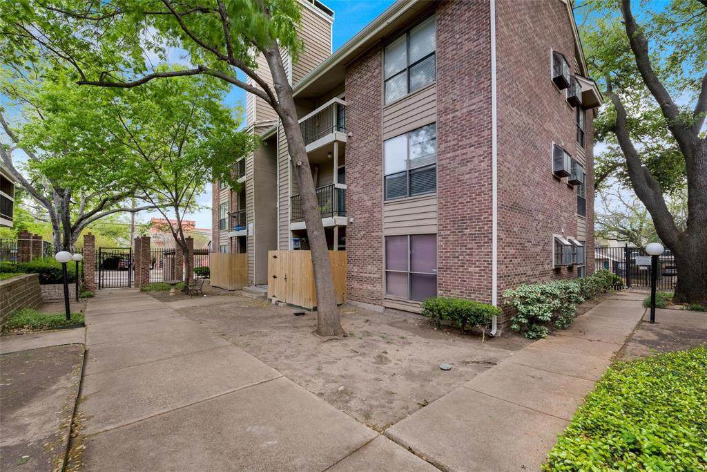 5750 Phoenix Drive - Photo 1